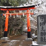 宇治上神社の雪景色