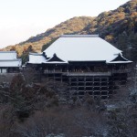 清水寺の雪景色