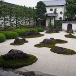 妙蓮寺　十六羅漢の庭