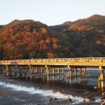 嵐山と渡月橋　11月