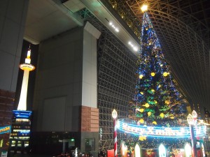 京都駅　クリスマスイルミネーション
